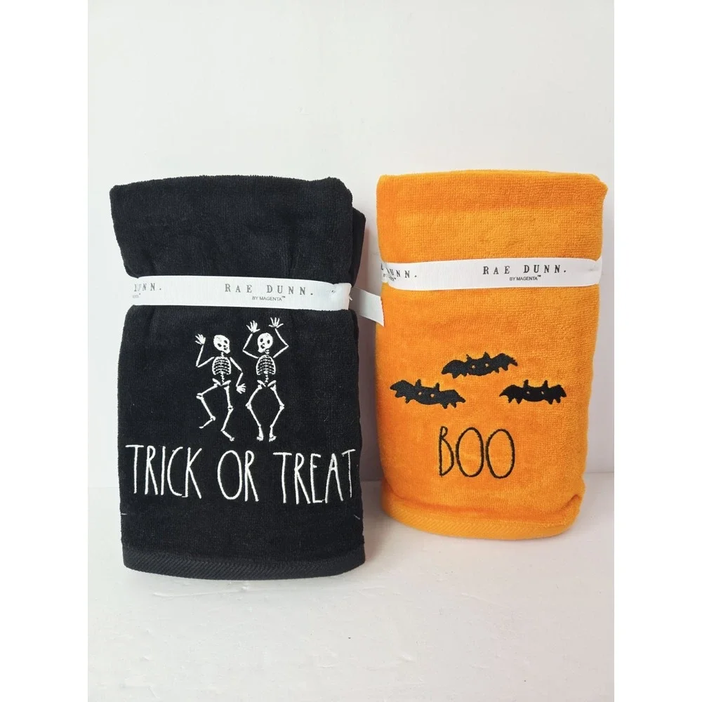Rae Dunn Halloween Hand Towels Set of 4 Orange Black Boo Trick or Treat NEW